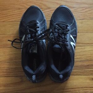 Men’s new balance size 9